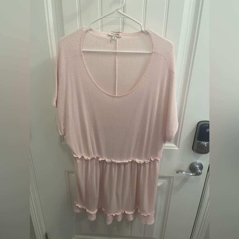 Plus size boutique light pink top size 1X